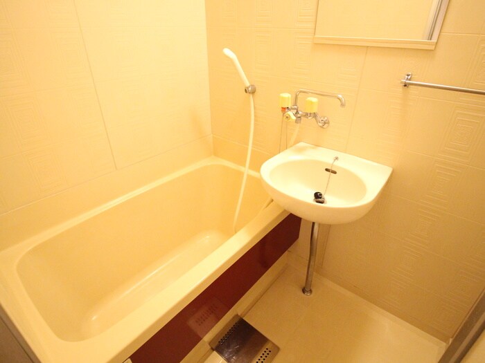 物件内観写真12　(バス／シャワールーム等)