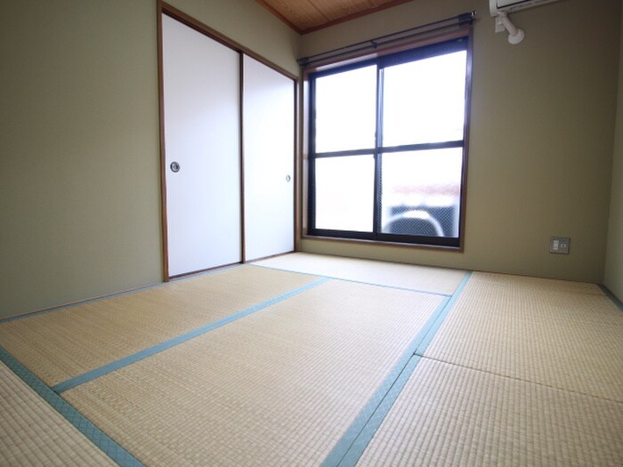 物件内観写真12　(居室)