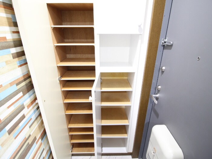 物件内観写真17　(靴箱)