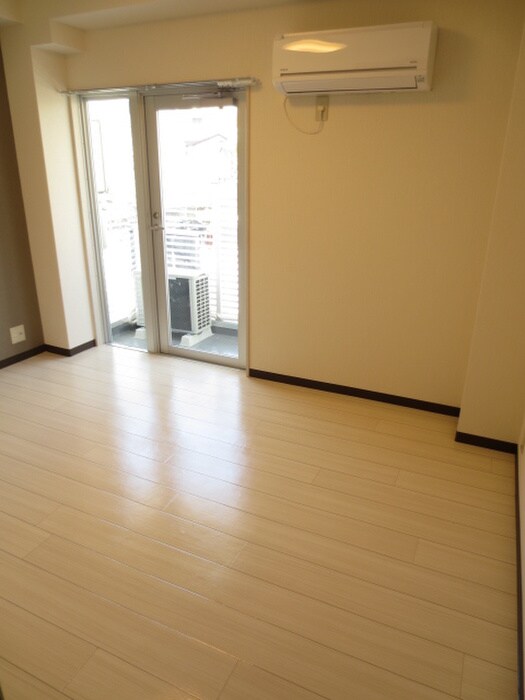 物件内観写真5　(居室)