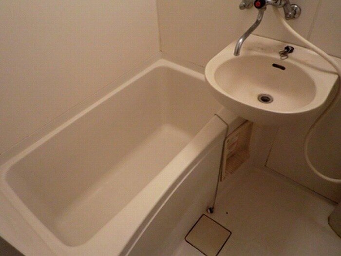 物件内観写真12　(バス／シャワールーム等)