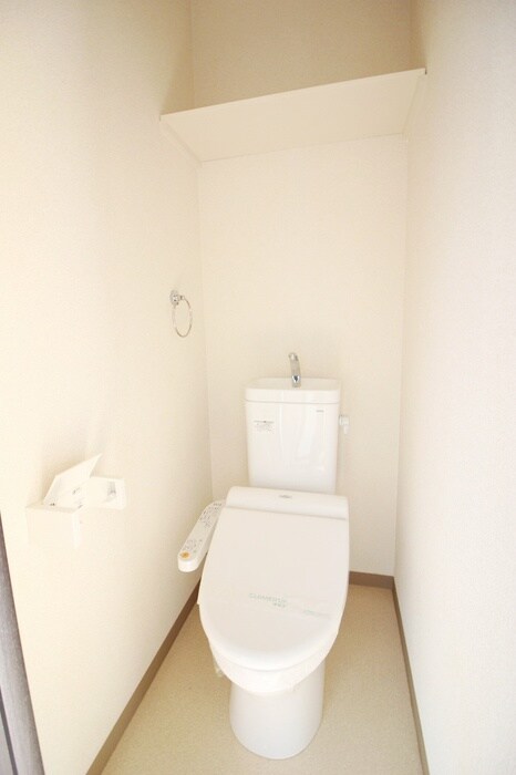 物件内観写真15　(トイレ)