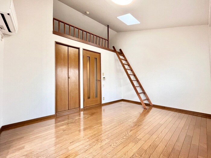 物件内観写真7　(居室)