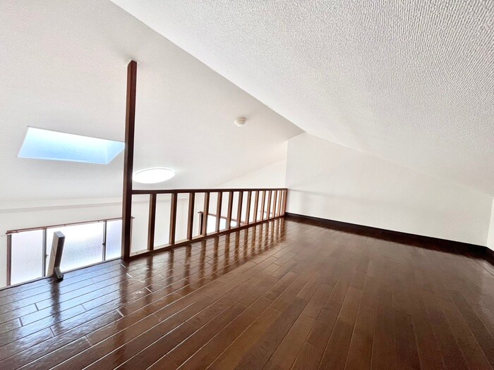物件内観写真9　(ロフト)