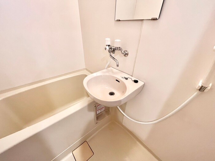 物件内観写真15　(洗面)