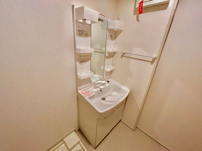 物件内観写真9　(洗面)