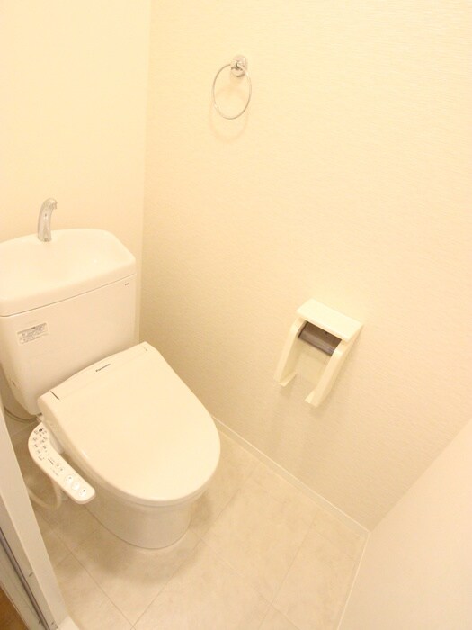 物件内観写真10　(トイレ)