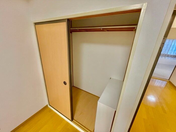 物件内観写真15　(収納)