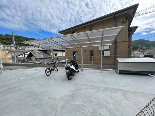 駐輪場