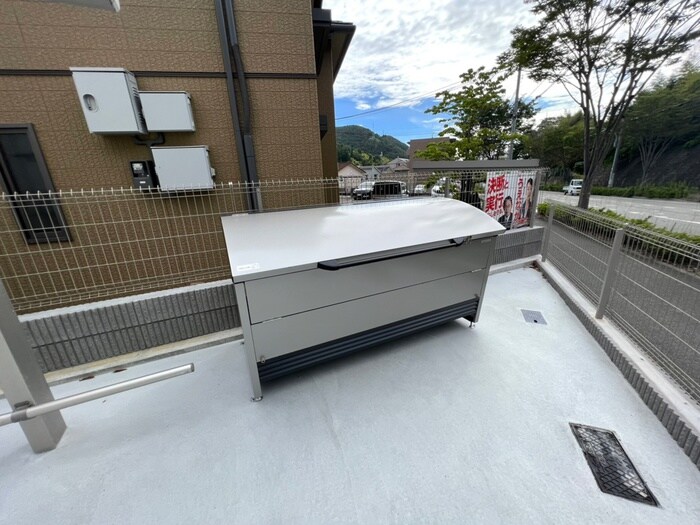 物件外観写真4　(建物設備)