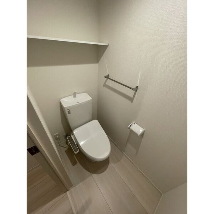 物件内観写真13　(トイレ)