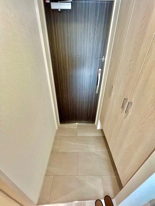 物件内観写真7　(玄関)