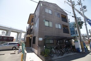 プラム今中外観写真