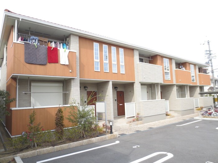 物件外観写真2　(外観写真)