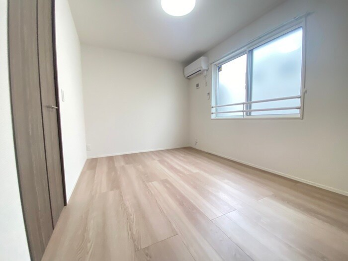 物件内観写真13　(居室)