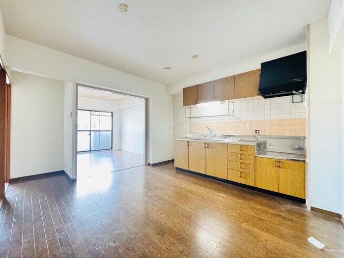 物件内観写真8　(居室)