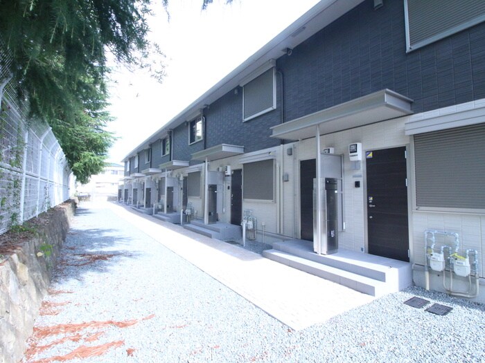 物件外観写真6　(外観写真)