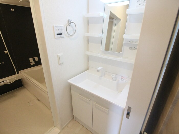 物件内観写真10　(洗面)