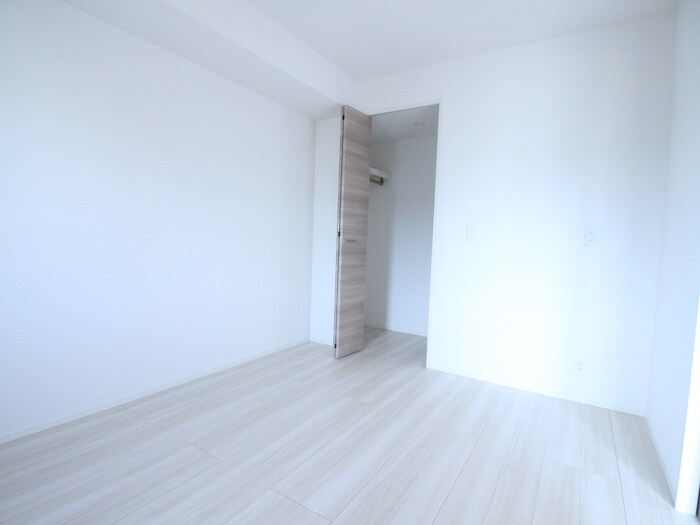 物件内観写真13　(居室)