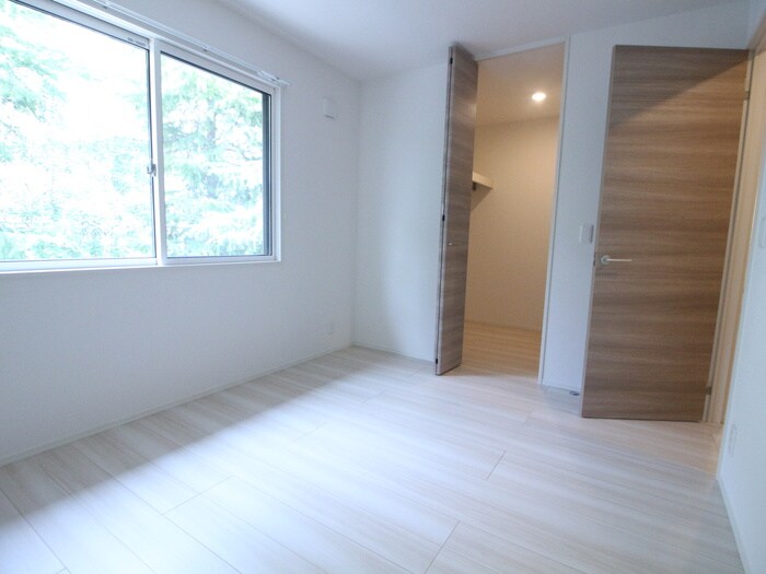 物件内観写真17　(居室)