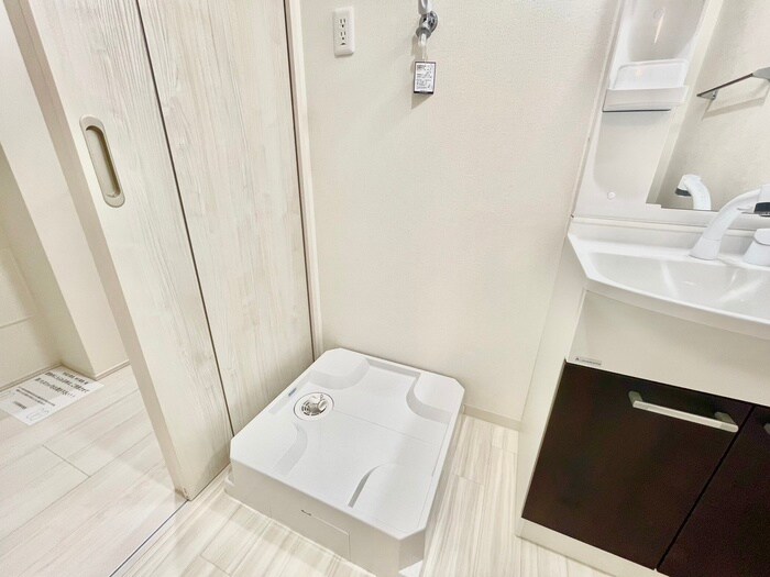 物件内観写真19　(洗濯機置場)