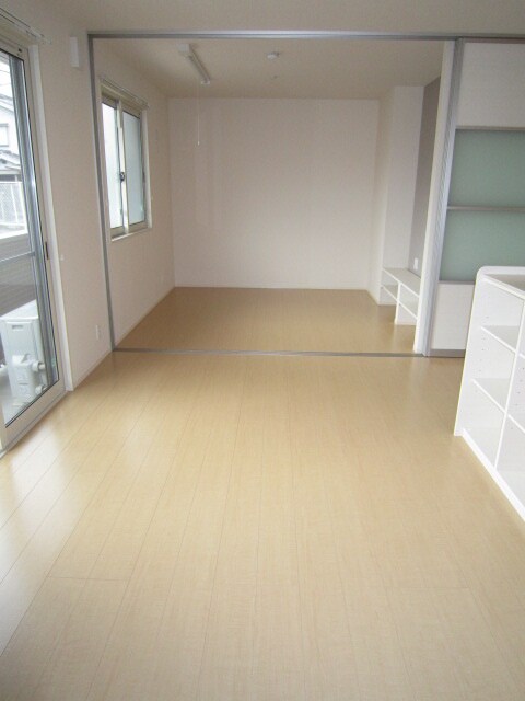 物件内観写真11　(居室)