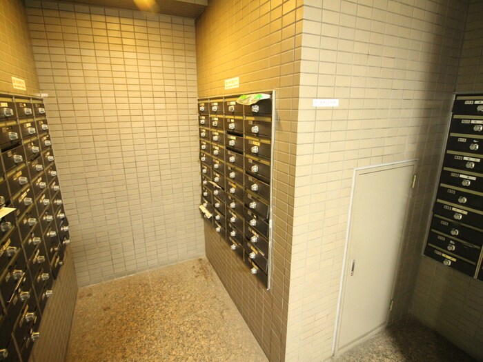 物件外観写真3　(建物設備)