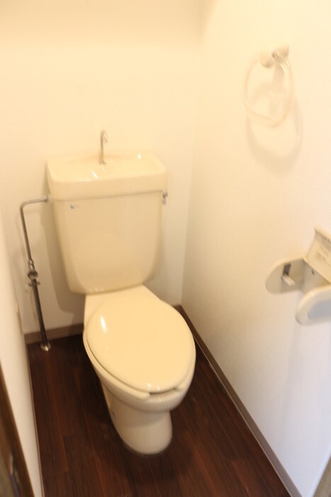 物件内観写真11　(トイレ)