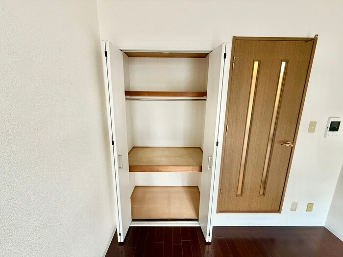 物件内観写真15　(収納)