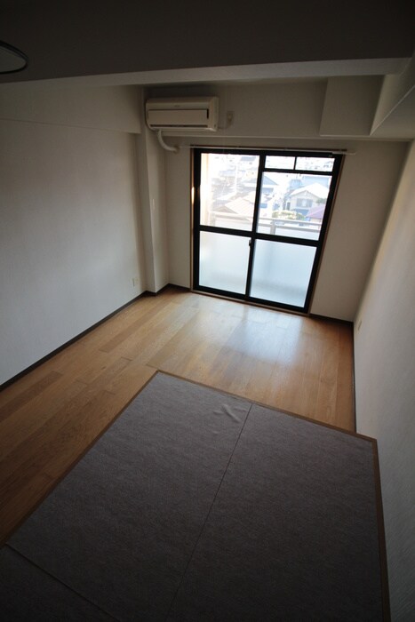 物件内観写真10　(居室)