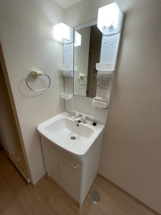 物件内観写真14　(洗面)