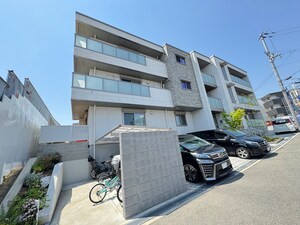 シャーメゾン東豊中Ⅰ外観写真