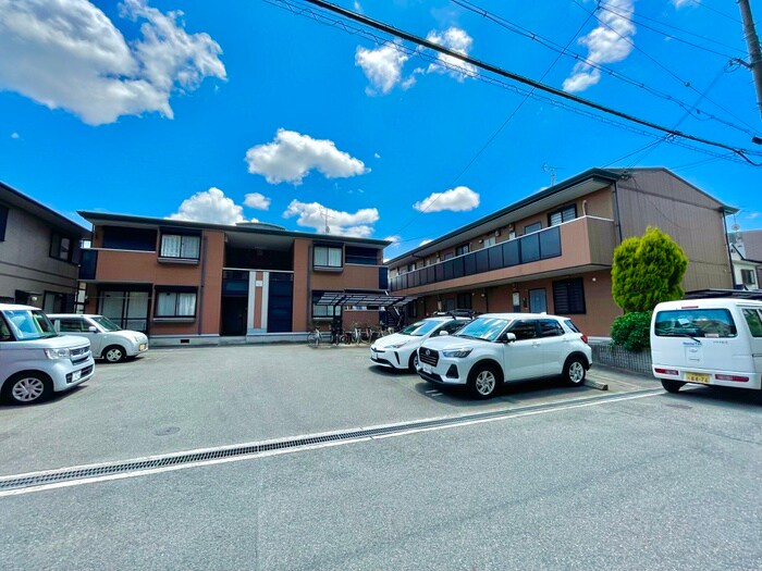 物件外観写真3　(外観写真)