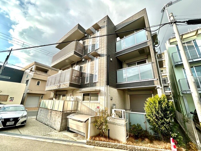 物件外観写真1　(外観写真)