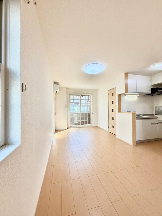 物件内観写真6　(居室)