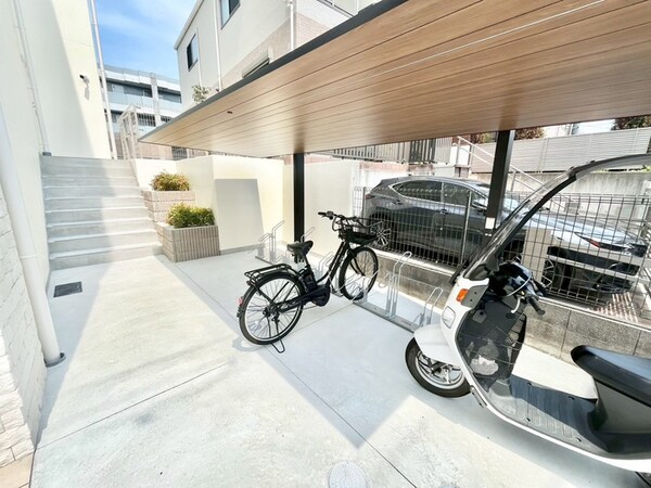 駐輪場