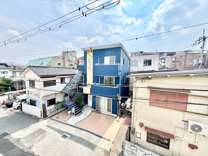 物件内観写真16　(室内からの展望)