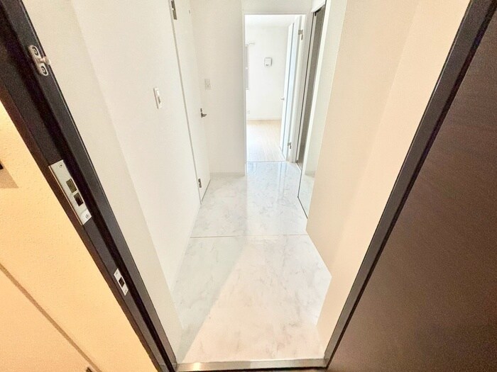 物件内観写真20　(廊下)