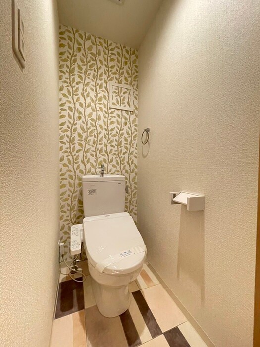 物件内観写真9　(トイレ)