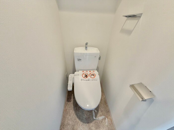 物件内観写真11　(トイレ)