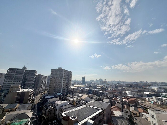 物件内観写真14　(室内からの展望)