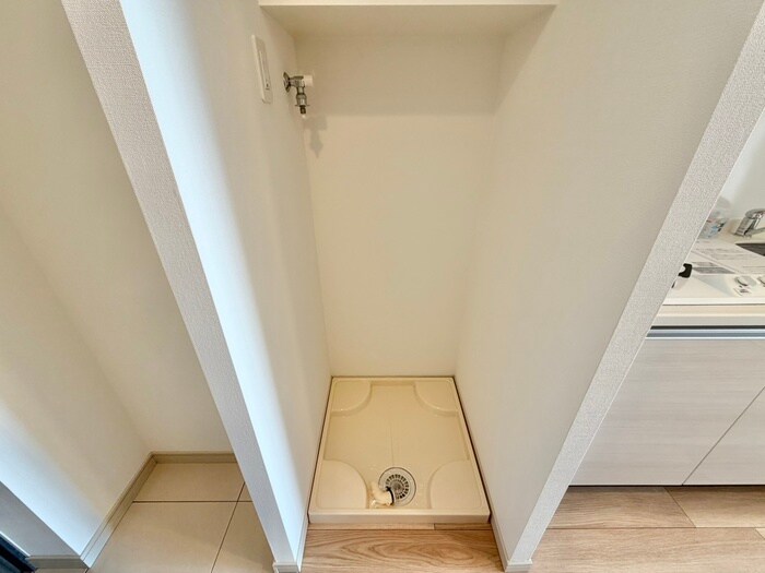 物件内観写真20　(洗濯機置場)