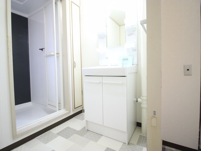 物件内観写真10　(靴箱)