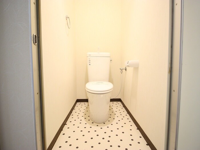 物件内観写真17　(トイレ)