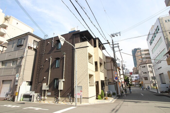 物件外観写真1　(外観写真)