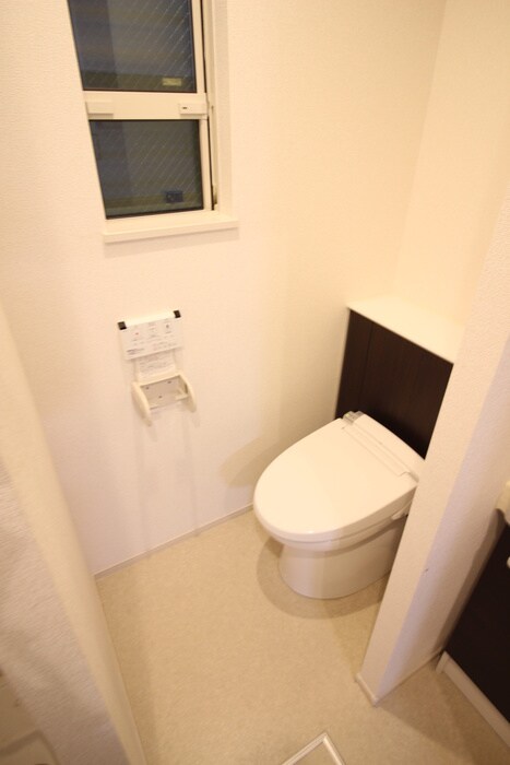 物件内観写真12　(トイレ)