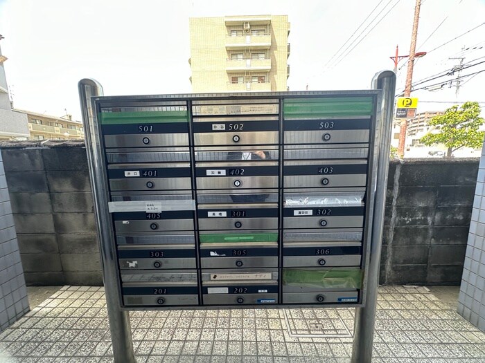 物件外観写真4　(建物設備)