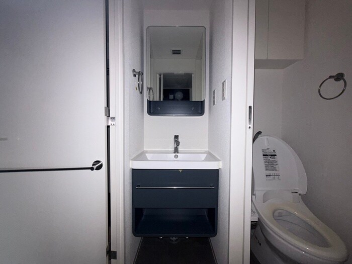 物件内観写真13　(洗面)