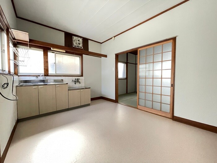 物件内観写真5　(居室)