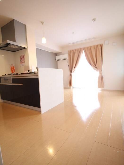 物件内観写真11　(居室)